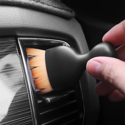 Ultimate Car Interior Detailing Brush for Air Vents and Crevices - Image 5