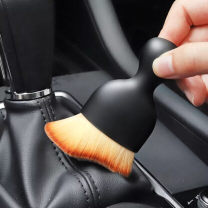 Ultimate Car Interior Detailing Brush for Air Vents and Crevices - Image 2